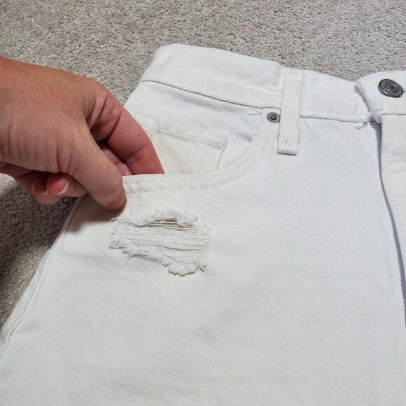 LEVI'S High Waisted Mom Jean Shorts 3" Distressed 100% Cotton White Women's 25 - Picture 3 of 15